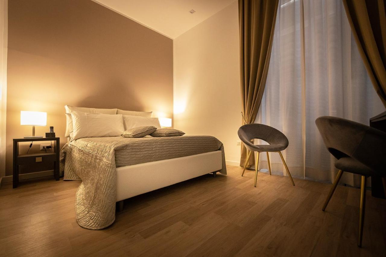 Fj Bianco Guest House Nápoly Kültér fotó
