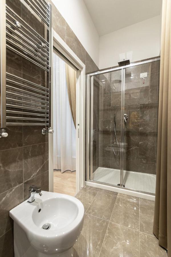 Fj Bianco Guest House Nápoly Kültér fotó
